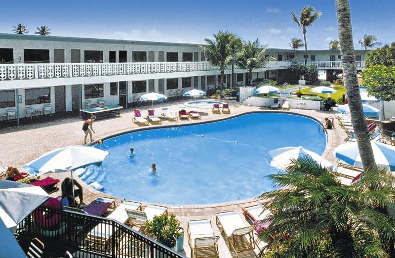 Travelodge Monaco Beach Resort 서니아일스비치 외부 사진